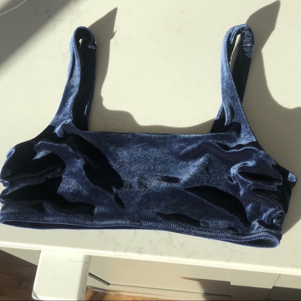 Aerie Velvet swim too and bottoms size L